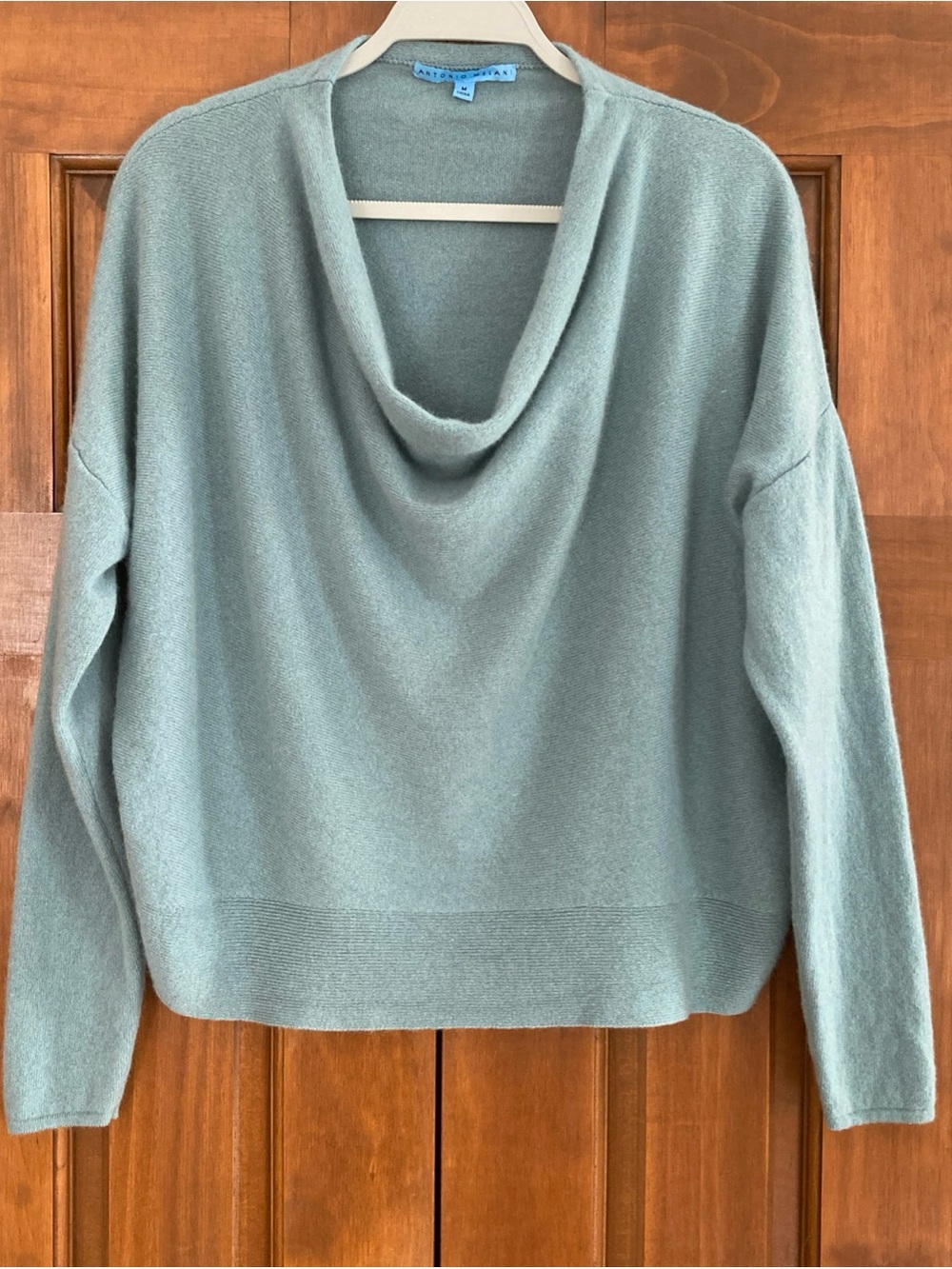 ANTONIO MELANI Sage Green Cowl Neck 100% cashmere Sweater women’s medium